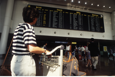 concurso licitacion vending expendedoras Aena aeropuertos maquinas malaga badajoz madrid fuerteventura salamanca leon algeciras