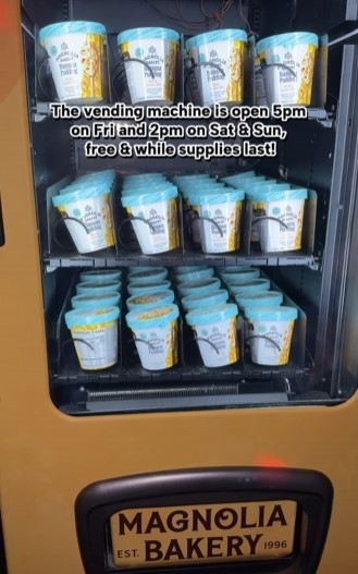 magnolia bakery vending