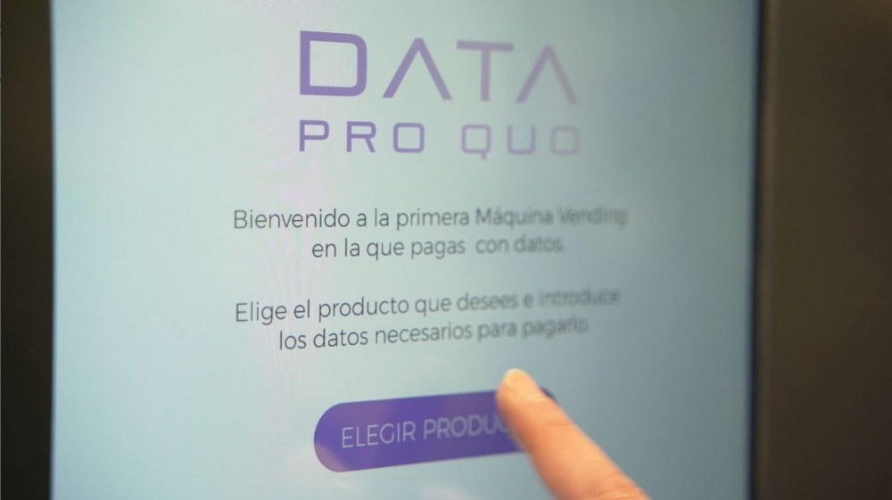 máquina de vending que permite pagar con datos