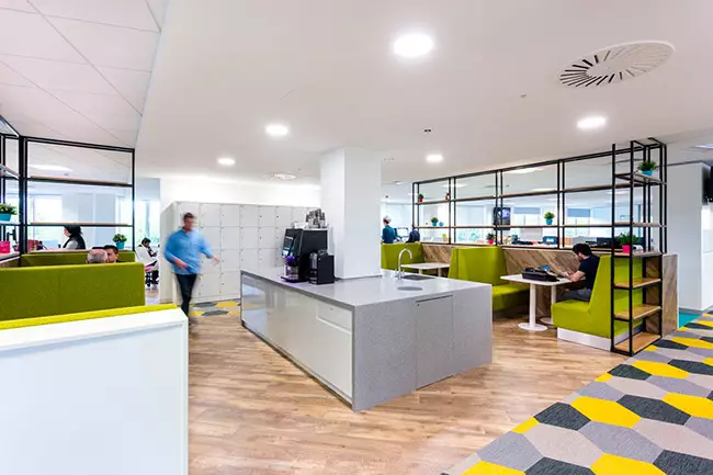 7 de cada 10 consumidores prestan mucha atención a la innovación en las máquinas expendedoras 7 de cada 10 consumidores prestan mucha atención a la innovación en las máquinas expendedoras