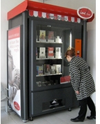 Las máquinas expendedoras andaluzas deberán tener dispositivos sonoros e instrucciones en Braille