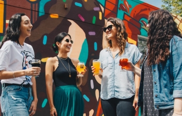 Baja el consumo de bebidas alcohólicas en las nuevas generaciones