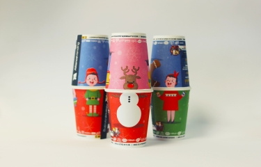 La tematización de vasos de esta Navidad