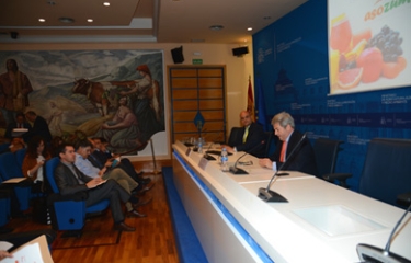 El consumo fuera del hogar acapara el 50 por ciento del mercado de zumos 