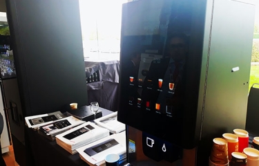 Azkoyen despunta en EVEX con sus modelos Zensia Double Espresso y Vitro X4 DUO