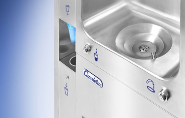 Canaletas lanza al mercado su primera fuente de agua empotrada