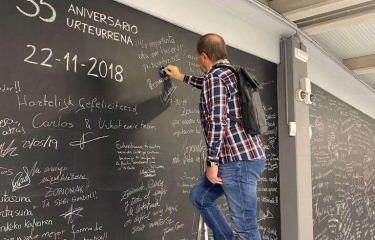 Carlos Abad ya forma parte de la historia de Urkotronik Carlos Abad ya forma parte de la historia de Urkotronik