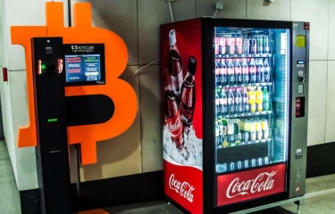 Coca-Cola apunta al bitcoin en sus máquinas de vending