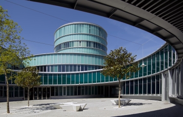 El Concello de Lalín limitará la bollería industrial y las bebidas carbonatadas en las máquinas expendedoras