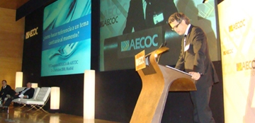 AECOC cree firmemente en la formación del profesional