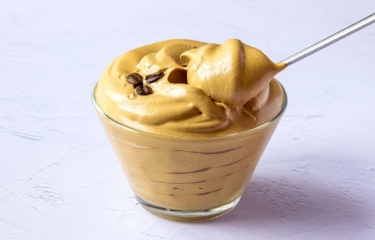 Crema fría al café o cuando la bebida se convierte en un postre premium Crema fría al café o cuando la bebida se convierte en un postre premium