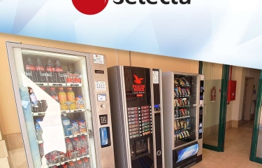 Distribución automática, el antídoto contra la falta de servicios de cafetería en Residencias