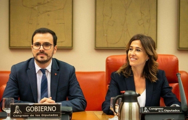 El Gobierno estudia etiquetados saludables e impuestos a los plásticos de un solo uso El Gobierno estudia etiquetados saludables e impuestos a los plásticos de un solo uso