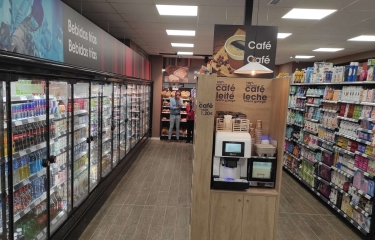 Eroski Rapid, en A Coruña, abre sus puertas de la mano de Kalea, la máquina súper-automática de Necta Eroski Rapid, en A Coruña, abre sus puertas de la mano de Kalea, la máquina súper-automática de Necta