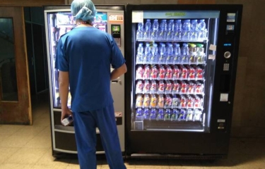 En vigor la regulación de los alimentos en máquinas expendedoras de centros sanitarios