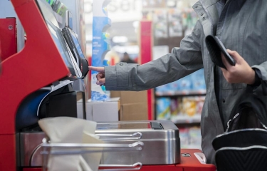 Estrategias clave para enfrentar la marea de datos en el autoservicio Estrategias clave para enfrentar la marea de datos en el autoservicio