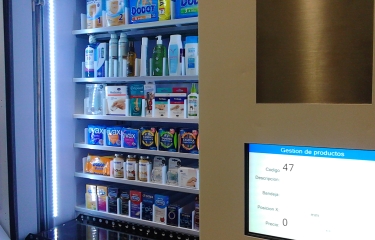 Eureka incorpora sus pantallas a las expendedoras de productos de farmacia