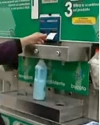 Me he quedado sin detergente...voy a la máquina del súper