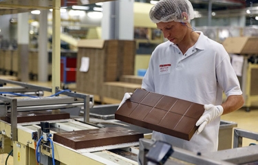 Mondelez International y Barry Callebaut extienden su relación