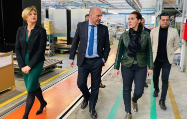 Fas premia la labor de sus empleados con un bono de 2.000 euros