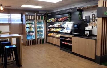 Selecta pone en funcionamiento Foodie's, su primer micromarket en España