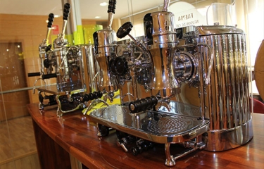 Gaggia celebra su 80 aniversarion en Milán