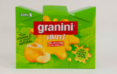 Granini relanza su gama en envases Tetra Brik y entra en el segmentos de los zumos con leche