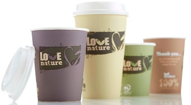 Huhtamaki refuerza su mensaje sostenible en el rediseño de los vasos BioWare