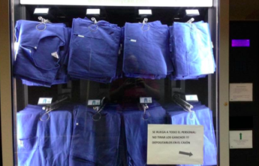 Instalación de máquinas automáticas para vestuario sanitario