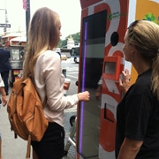 Jofemar desfila en Nueva York con su Vision por iniciativa de Plastic Make It Posible