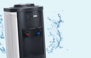 K-Connection, el modelo de fuente de agua con depósitos y conductos desmontables