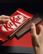 Desde enero, las barritas Kit Kat de Nestlé llevan la certificación "Comercio Justo"