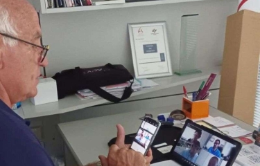 La ACV se reúne con CatSalut para abordar la distribución automática saludable