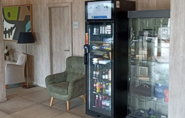 La cadena de hoteles Ehogroup apuesta por las smart shops del operador de vending