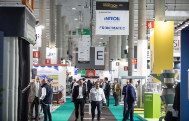 La evolución de la industria alimentaria hacia máquinas digitalizadas y automatizadas