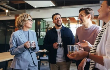 La gran tendencia de los tostadores de café: La venta de agua