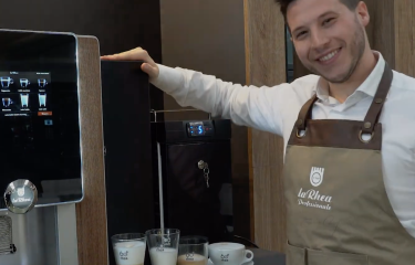 La máquina de leche fresca que se ha ganado el corazón de Moscú