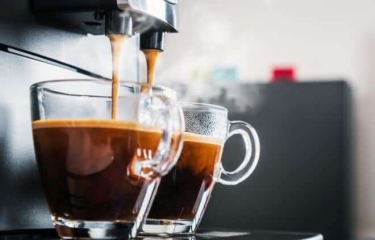 Las máquinas de café espresso se vuelven de alta tecnología Las máquinas de café espresso se vuelven de alta tecnología
