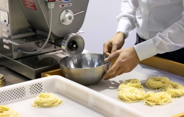 Lo último en equipamiento para un servicio de alimentación sostenible e inteligente Lo último en equipamiento para un servicio de alimentación sostenible e inteligente