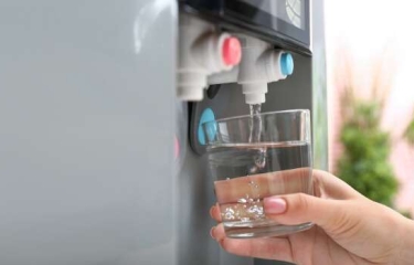 Los operadores señalan dos peticiones principales de los clientes sobre el consumo del agua Los operadores señalan dos peticiones principales de los clientes sobre el consumo del agua