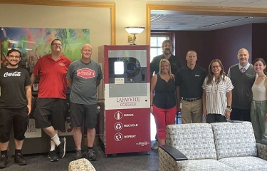 Máquinas de reverse vending: las mejores aliadas para el reciclaje en las universidades Máquinas de reverse vending: las mejores aliadas para el reciclaje en las universidades