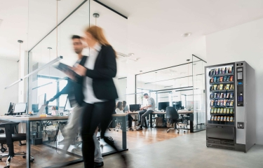 Máquinas vending con alto certificado energético para combatir la subida del precio de la luz Máquinas vending con alto certificado energético para combatir la subida del precio de la luz