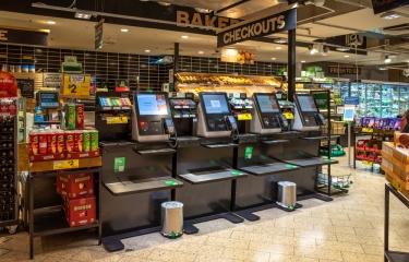 Más del 80% de los españoles prefiere el autopago que pasar por caja