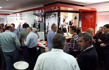 Necta abre las puertas de su negocio a los profesionales