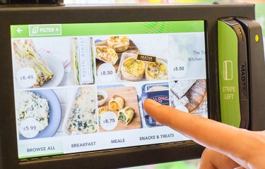 El autoservicio para comer en el trabajo más allá de las máquinas expendedoras