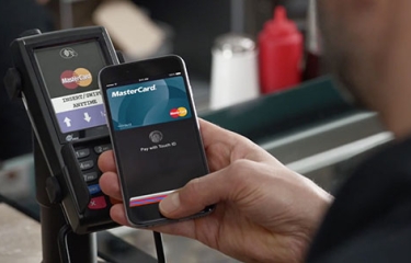 Los pagos móviles aumentan entre los consumidores españoles