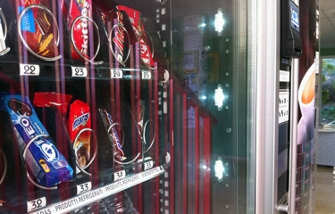 Portugal pone límites a los productos azucarados y con altos contenidos en grasas en las expendedoras Portugal pone límites a los productos azucarados y con altos contenidos en grasas en las expendedoras