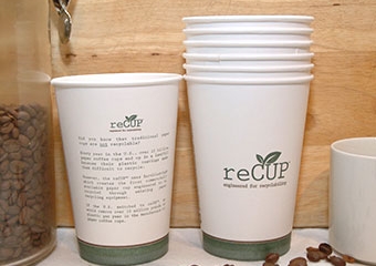 Vasos de un solo uso que no necesitan una planta especializada para su reciclaje