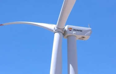 Repsol y Microsoft cierran un acuerdo de venta de energía renovable a largo plazo