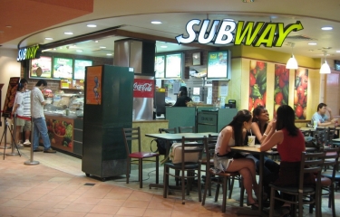 Los restaurantes enfocados al take away y el autoservicio crecen más de un 5% en 2018 Los restaurantes enfocados al take away y el autoservicio crecen más de un 5% en 2018